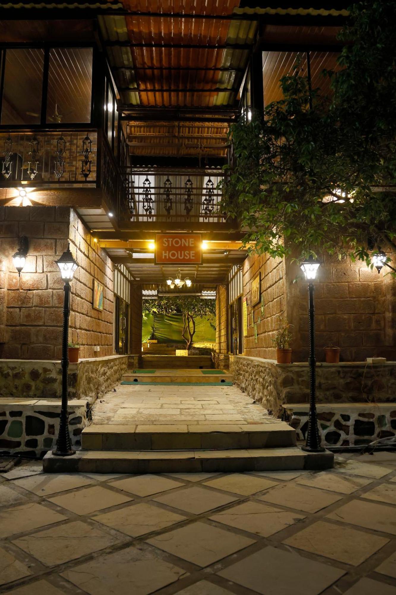 Hot - House Of Travellers, Lonavala By Mody Stays Dış mekan fotoğraf