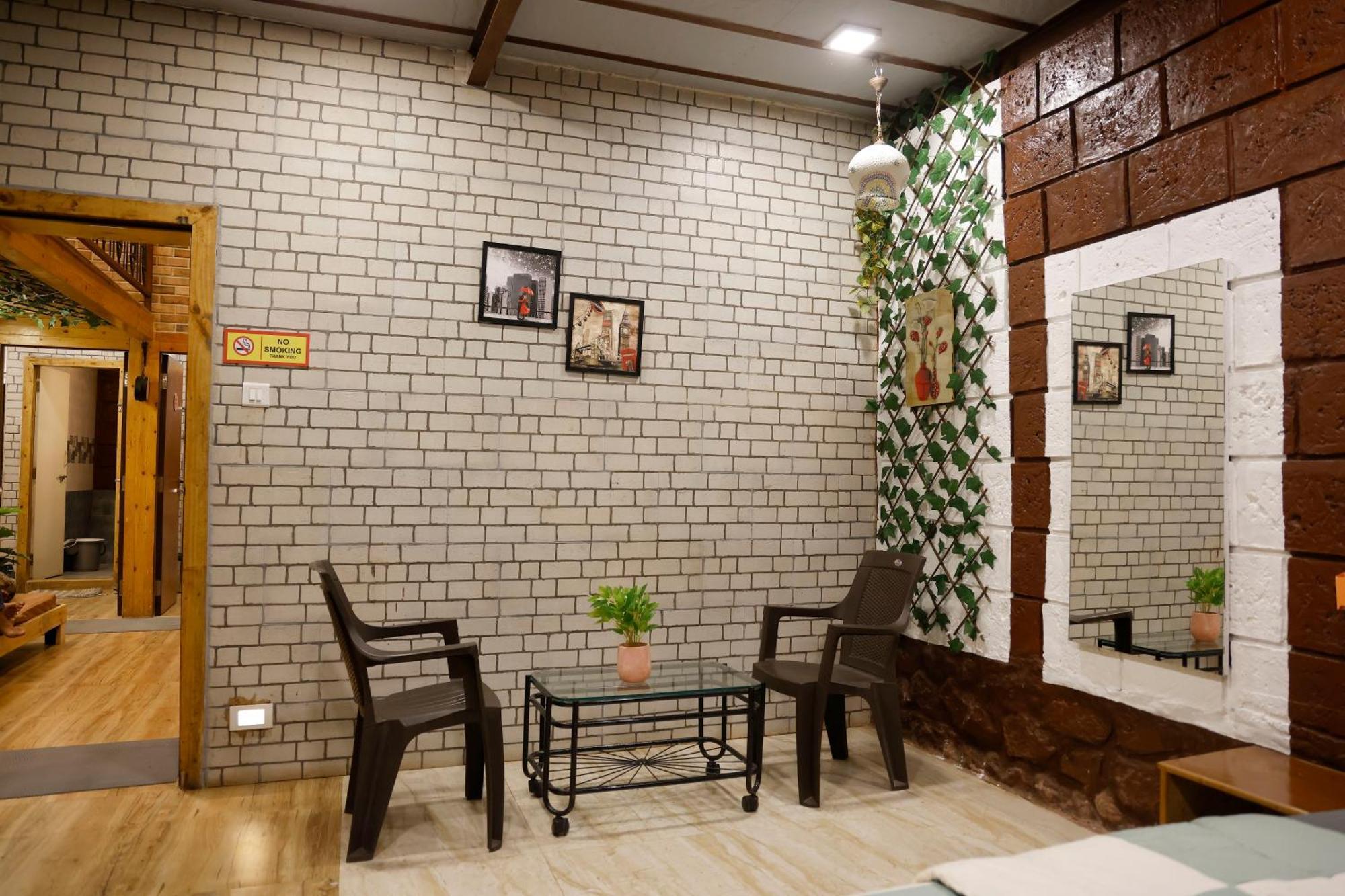 Hot - House Of Travellers, Lonavala By Mody Stays Dış mekan fotoğraf