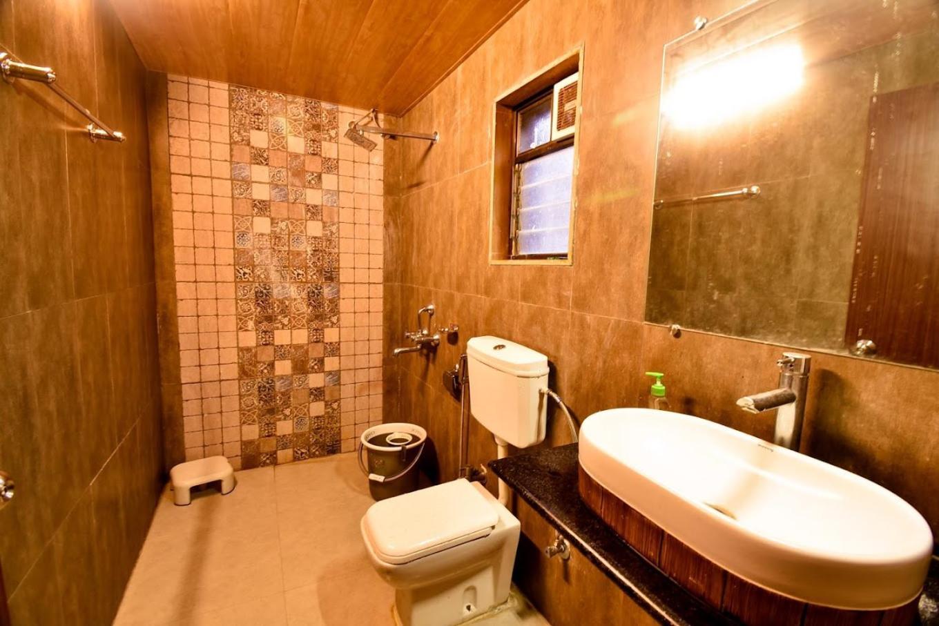 Hot - House Of Travellers, Lonavala By Mody Stays Dış mekan fotoğraf